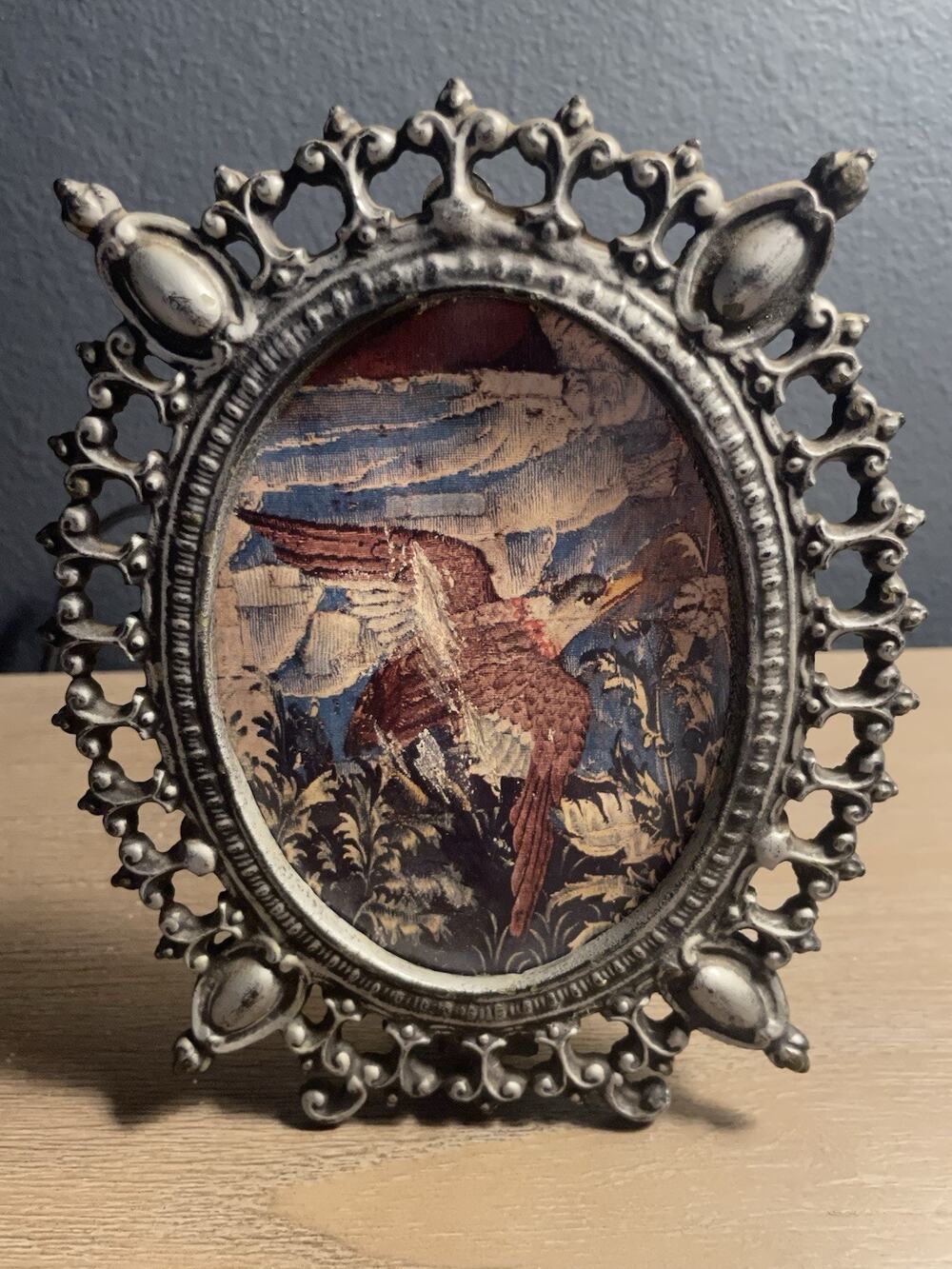 Vintage Ornate Oval Metal Picture Frame Victorian Rococo Filigree Easel Back